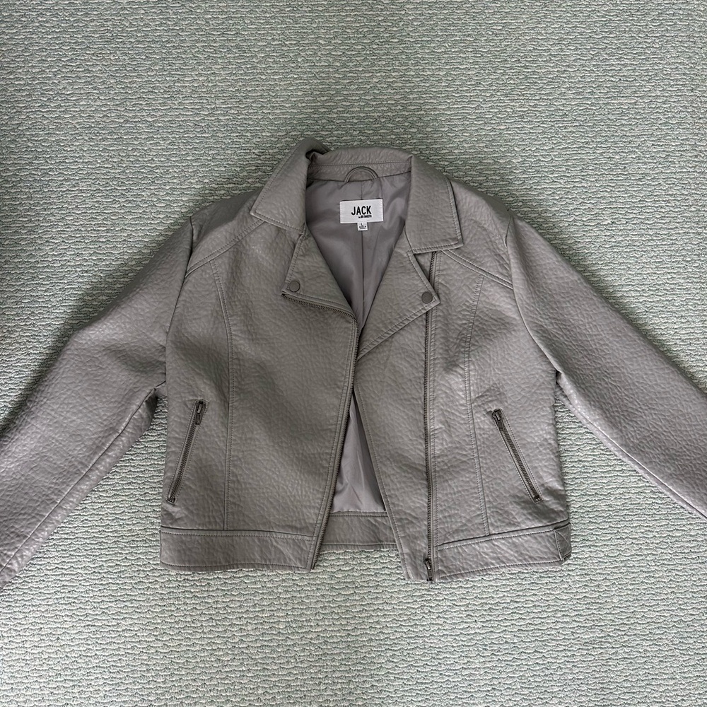 Jack by BB Dakota grey leather jacket in like-new condition